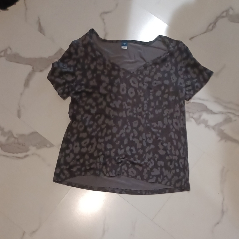 Old Navy Luxe Gray T-Shirt